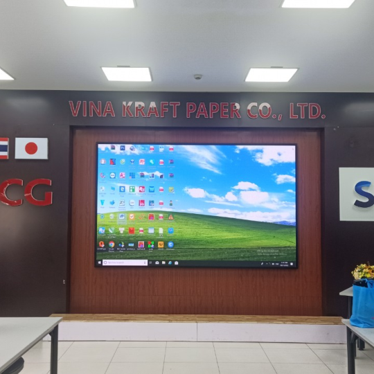 màn hình p2.5 trong nhà