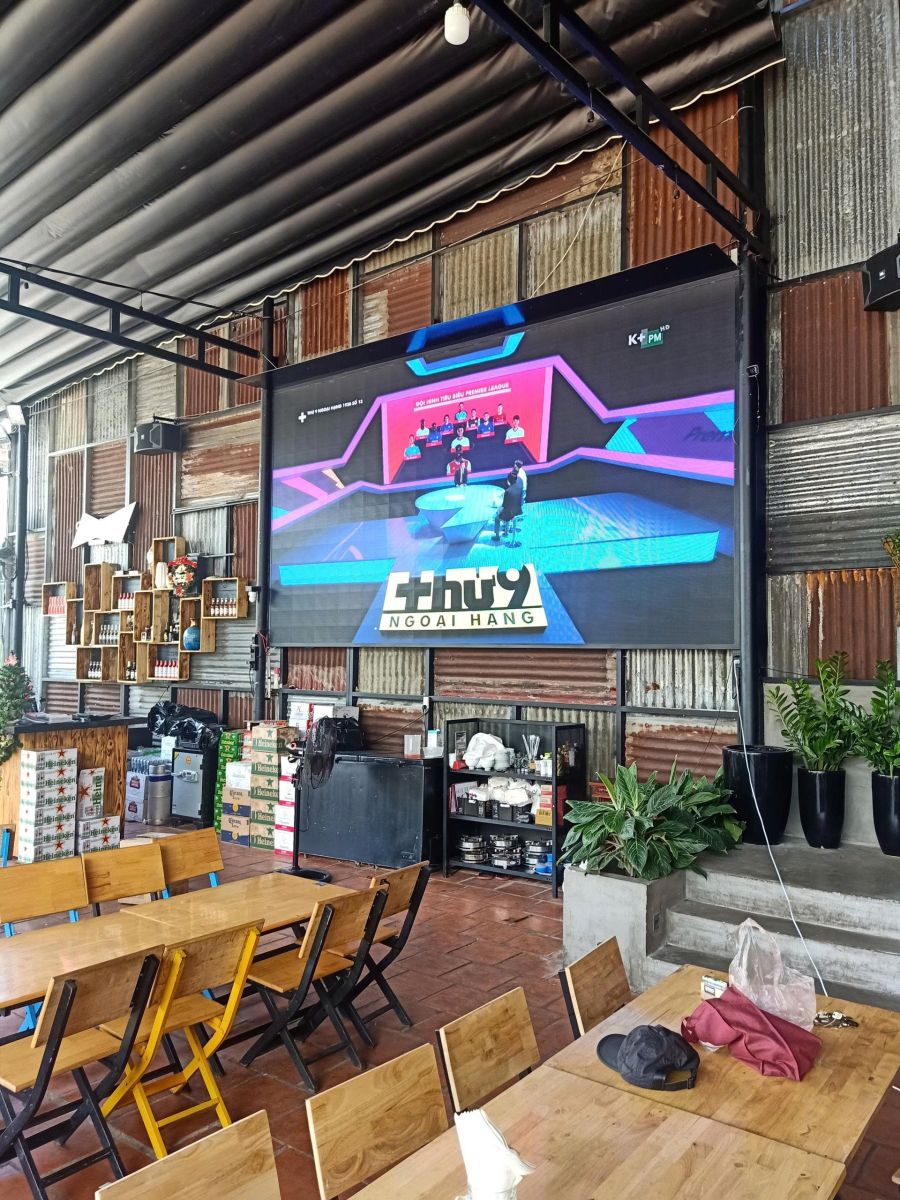 Màn hình led xem bóng đá