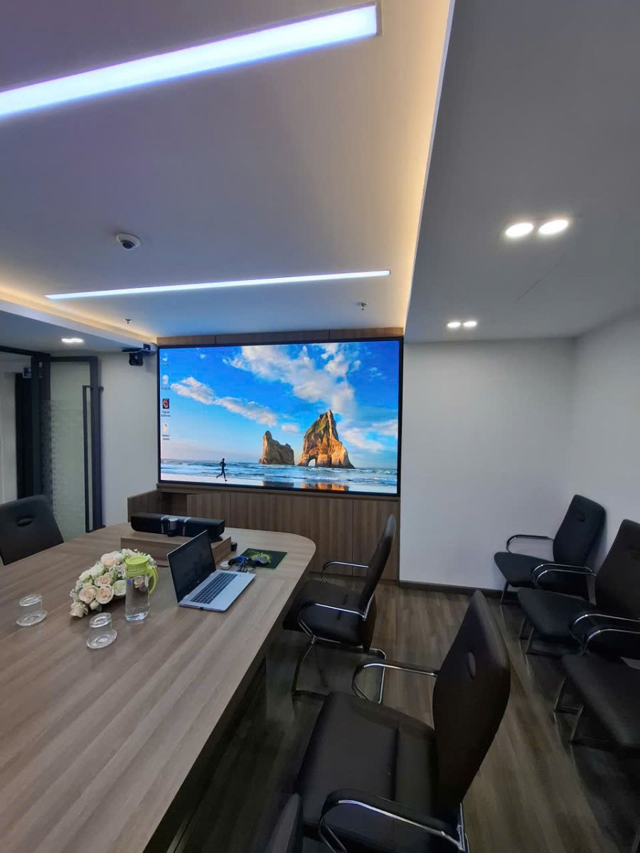 Thi công màn hình led phòng họp