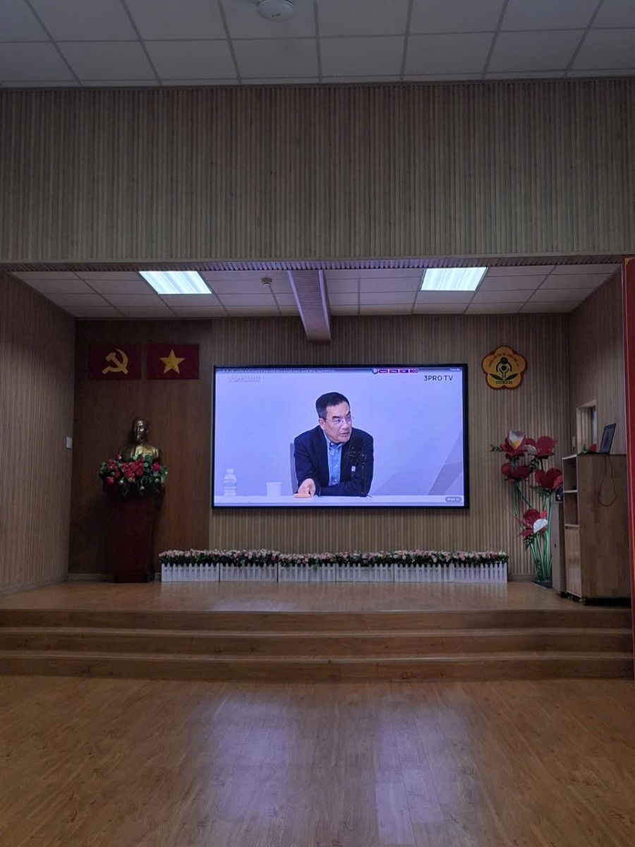 Màn hình led hội trường trường học