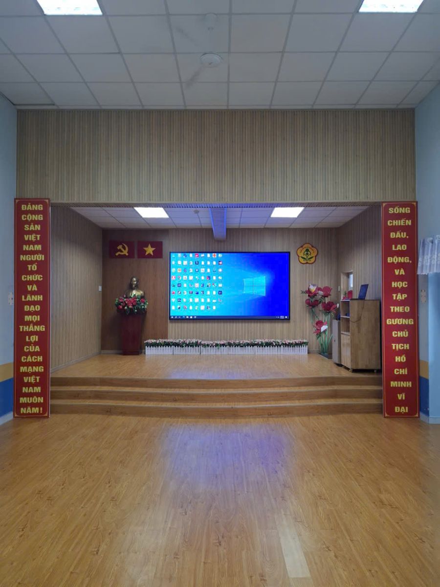 thi công màn hình led cho trường học