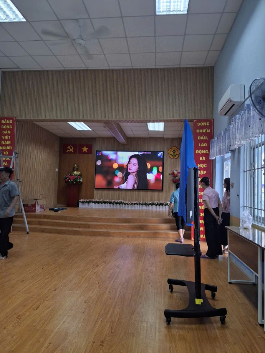 Màn hình led hội trường